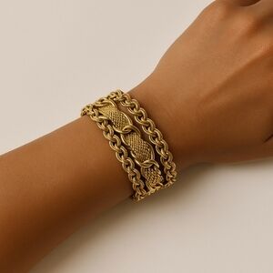 Rare Signed Goldette 10KT Gold-Plated Bracelet‎ 7.25”